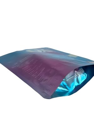 Individuell geformte Tasche perfekte Kombination mit HOT STAMP Oberfläche